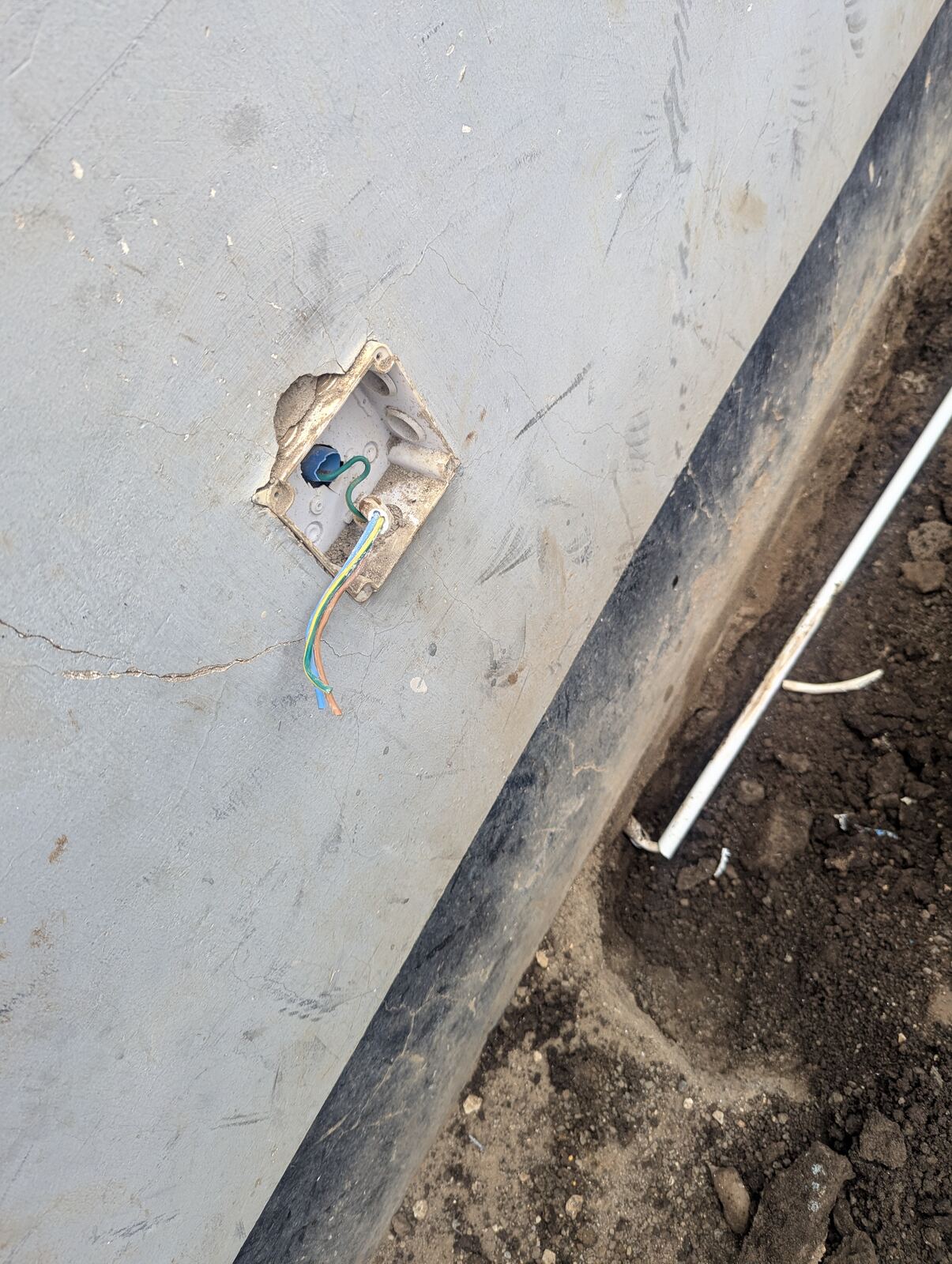 Wiring the exterior pump control switch into the housing wall